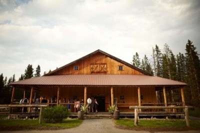 Rustic Elegant Mountain Wedding at Lake Louise | Lake Louise Wedding