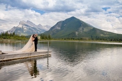 Traditional Romantic Wedding at Fairmont Banff Springs | LFW
