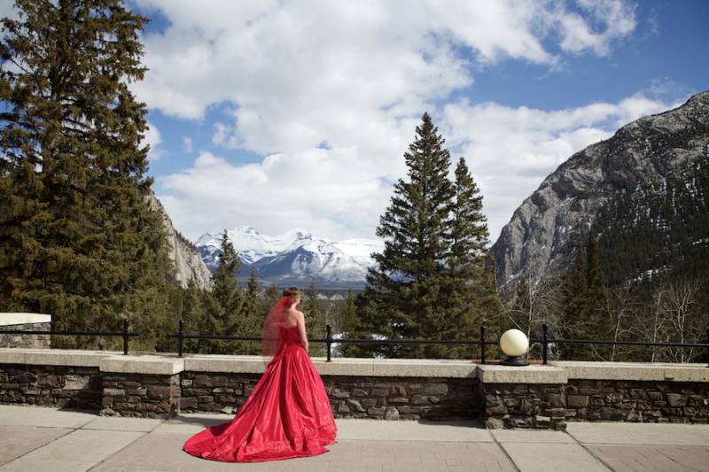 Shannon and Thomas' Gothic Elegant Banff Wedding | Banff